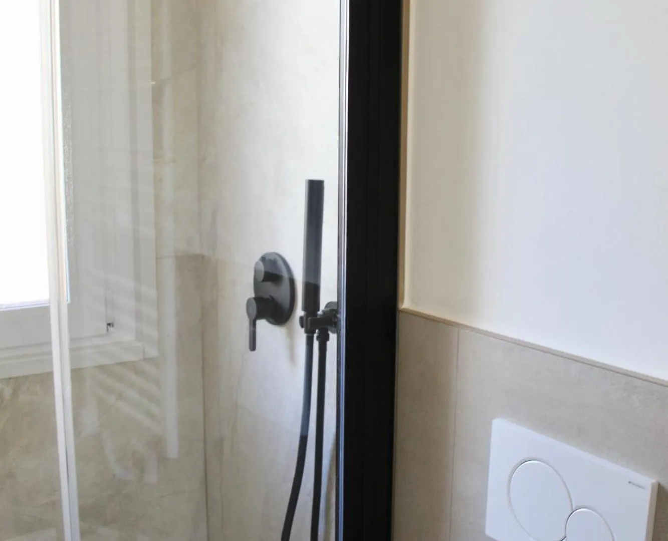 Noach Experience Apartment Livorno 0*,